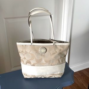 Coach Handbag, Crème